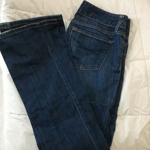 Gap mid-rise bootcut